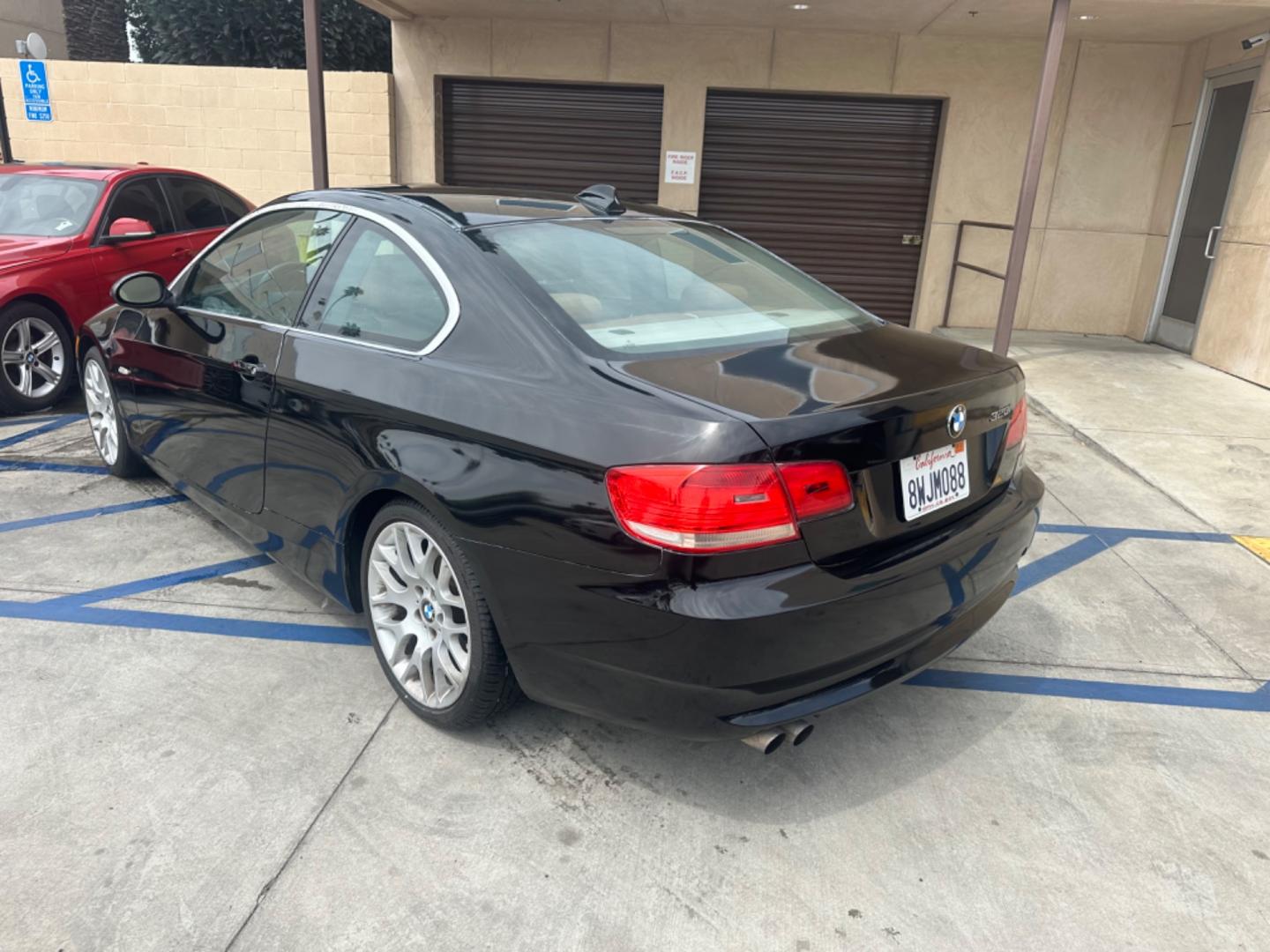 2007 Black /South African Safari BMW 3-Series Leather (WBAWB33557P) with an 6 Cylinder engine, Automatic transmission, located at 30 S. Berkeley Avenue, Pasadena, CA, 91107, (626) 248-7567, 34.145447, -118.109398 - Photo#2